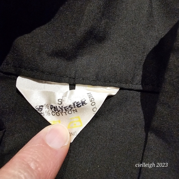 💥4 for $25💥 Dragon Embroidered Robe - Picture 5 of 7